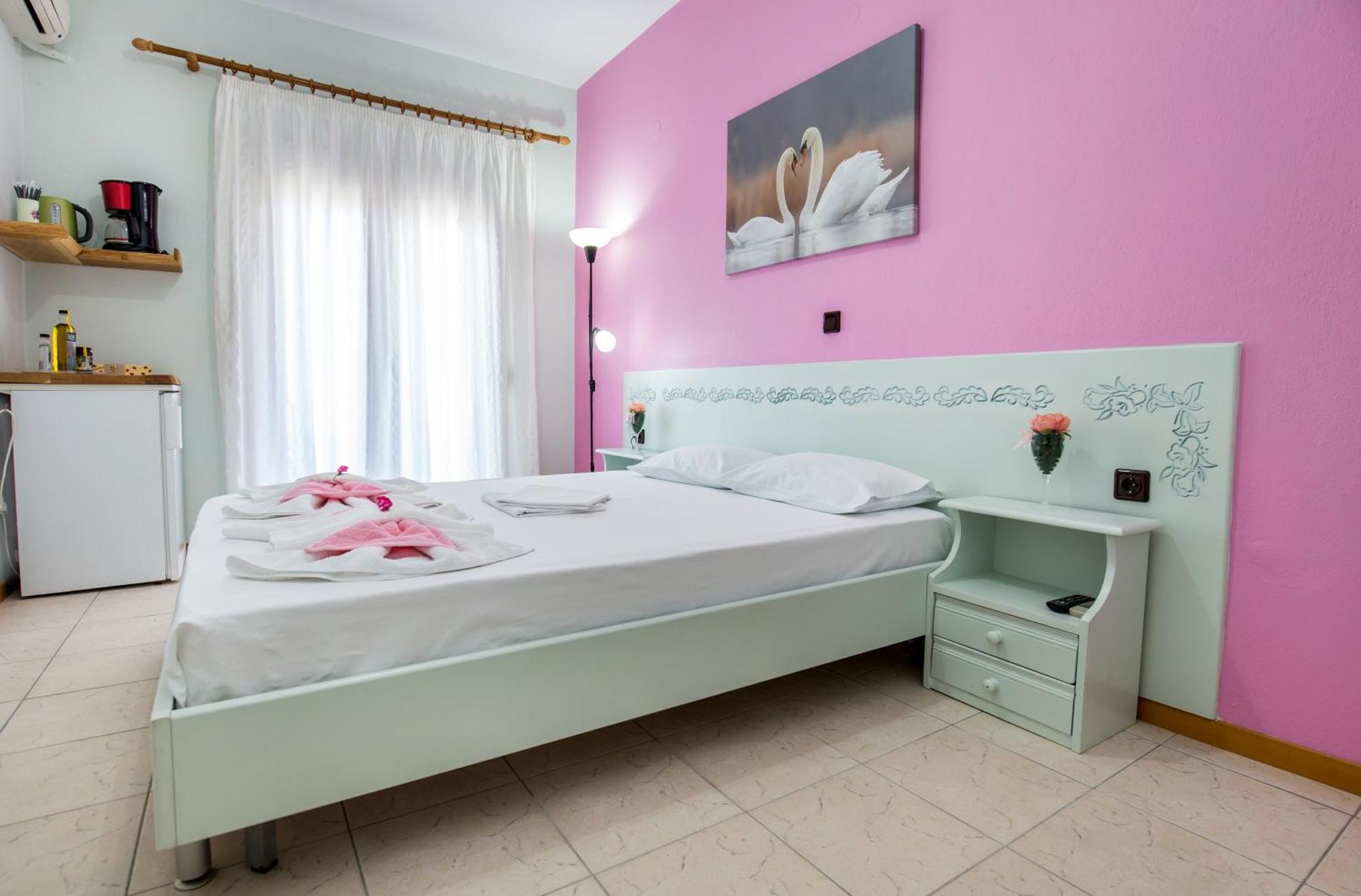 Malandris Studios Skála Marión Oda fotoğraf